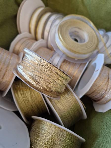 des rubans pour vos écrins sur-mesure - la Personnalisation c'est le savoir-faire de la Maison Rosière