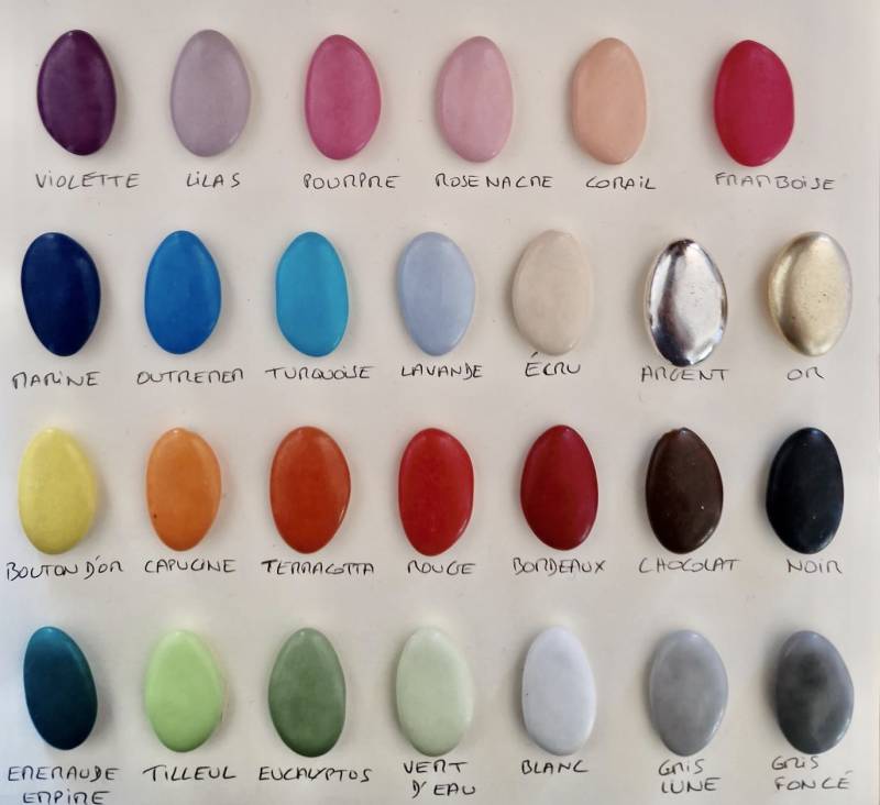 Gamme de coloris - Dragées Chocolat NOIR - Maison Rosière